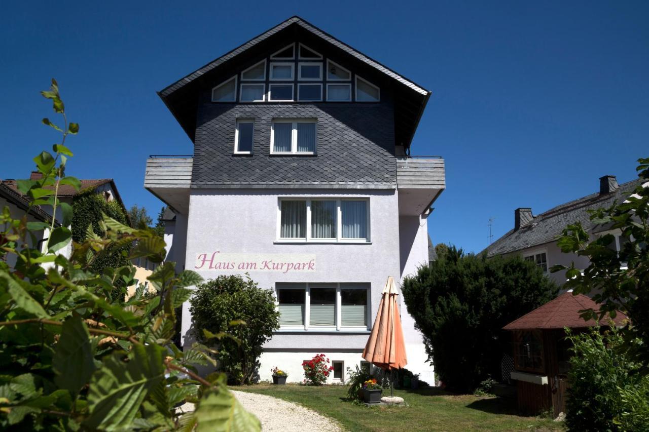 Haus Am Kurpark Hotel Garni 巴特施泰本 外观 照片