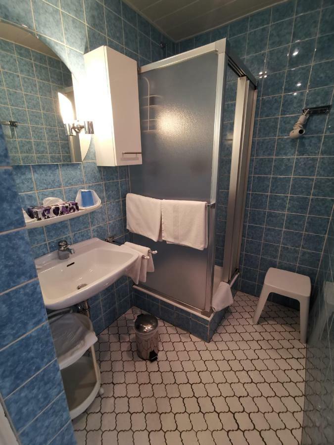 Haus Am Kurpark Hotel Garni 巴特施泰本 外观 照片