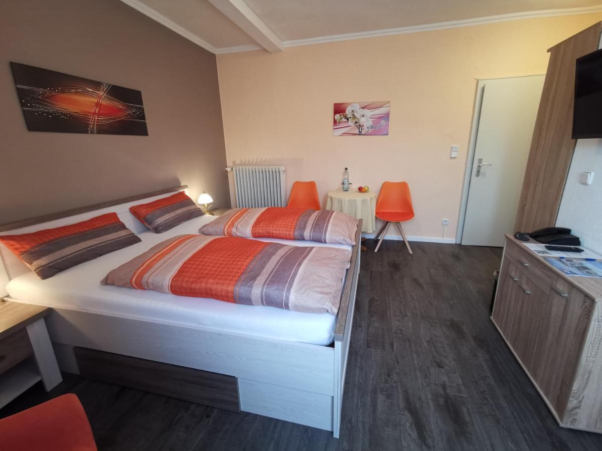 Haus Am Kurpark Hotel Garni 巴特施泰本 外观 照片