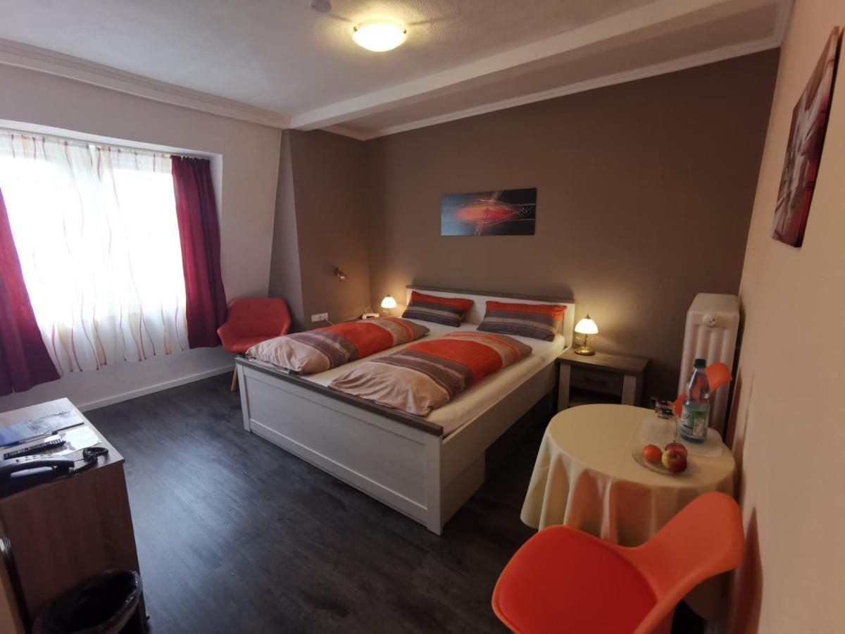 Haus Am Kurpark Hotel Garni 巴特施泰本 外观 照片